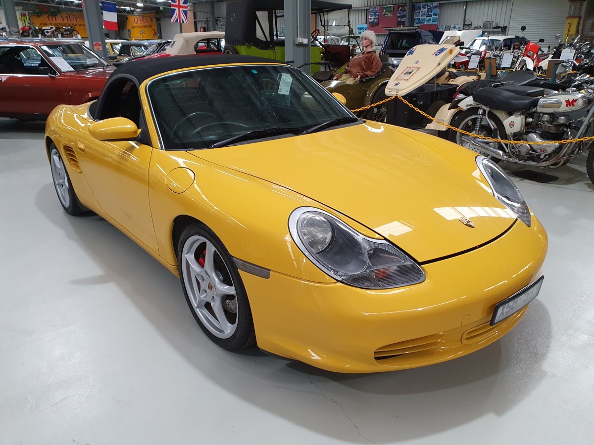 Vehicle of the month Porsche Boxster S